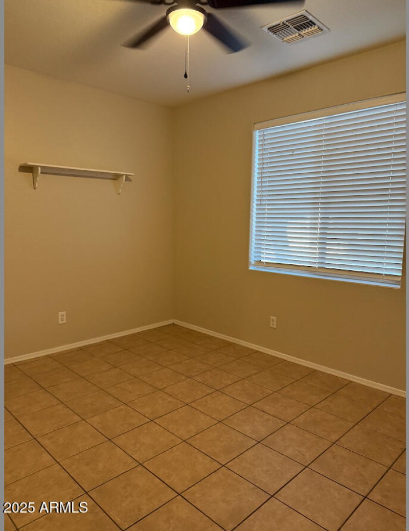996 E Cantebria Dr Bonus Room 1