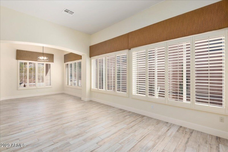 06-8432 E Diamond Rim Dr