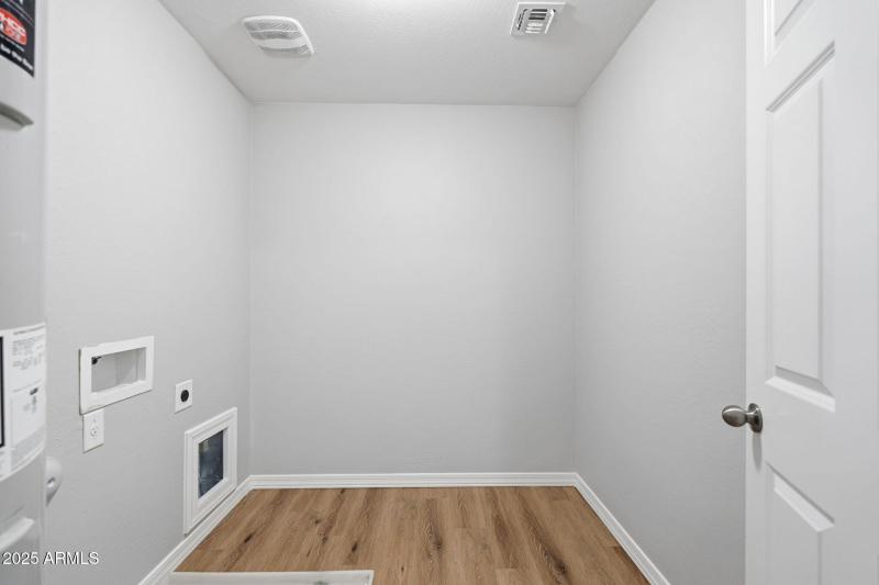 43-web-or-mls-ListerPros-44