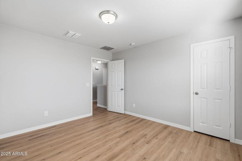 41-web-or-mls-ListerPros-42