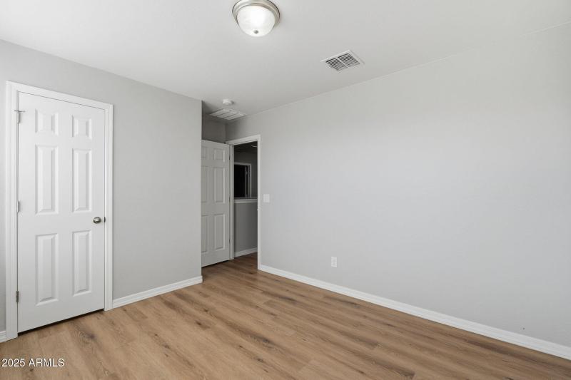 35-web-or-mls-ListerPros-36