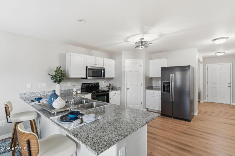 20-web-or-mls-ListerPros-20