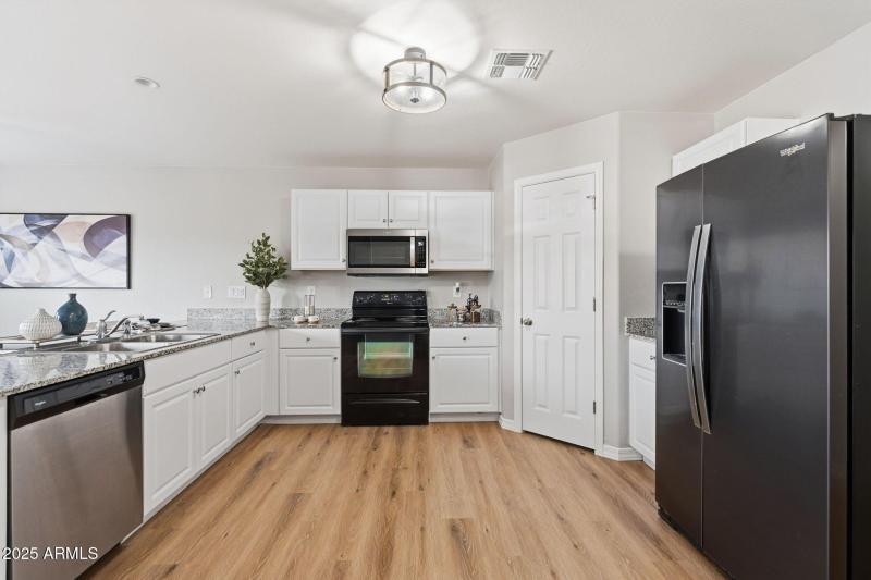 15-web-or-mls-ListerPros-15