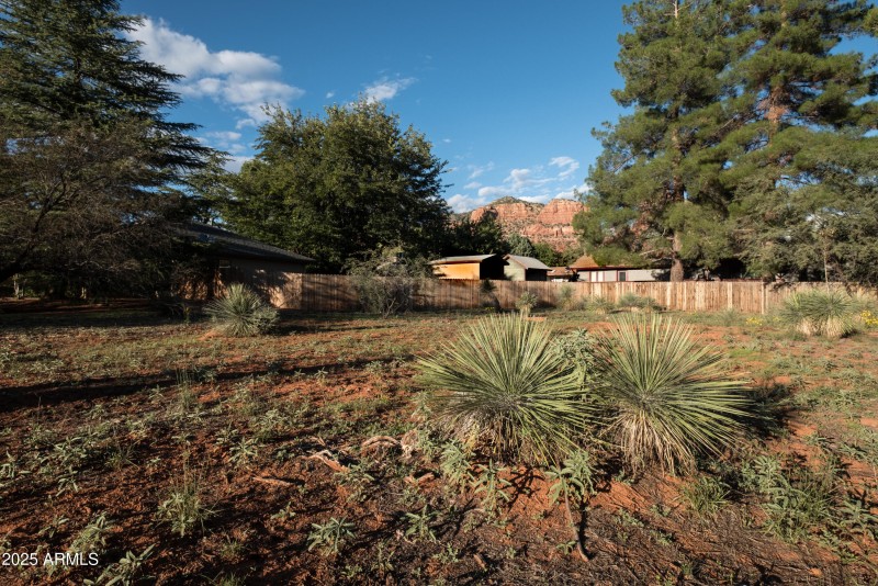 Easy build LEVEL lot