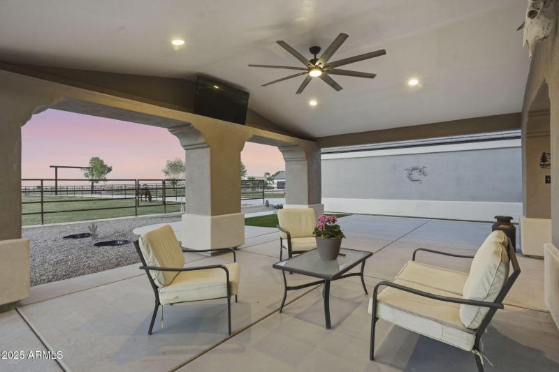 16-web-or-mls-ListerPros - Twilight-8