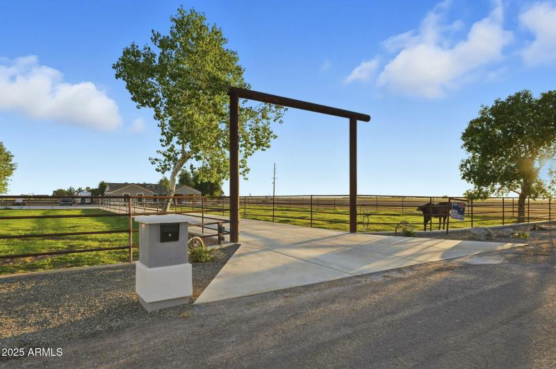 95-web-or-mls-ListerPros-49