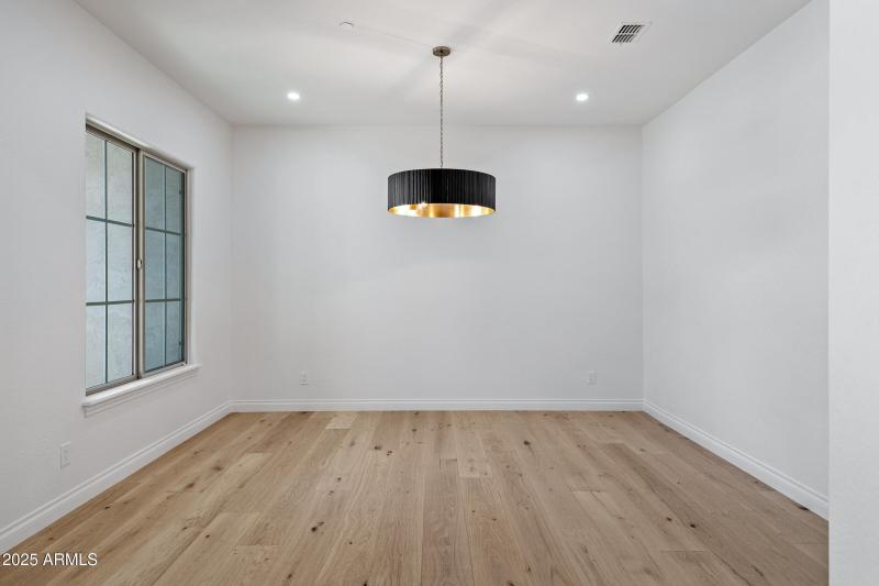 3126 E Wildhorse Ct-9