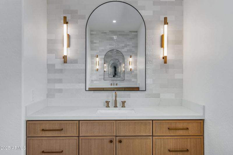 3126 E Wildhorse Ct-37