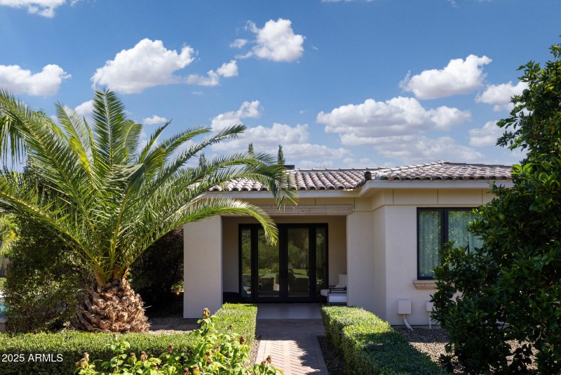 Private Guest Home