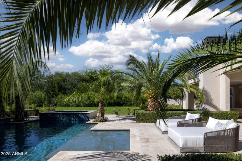 Resort Living