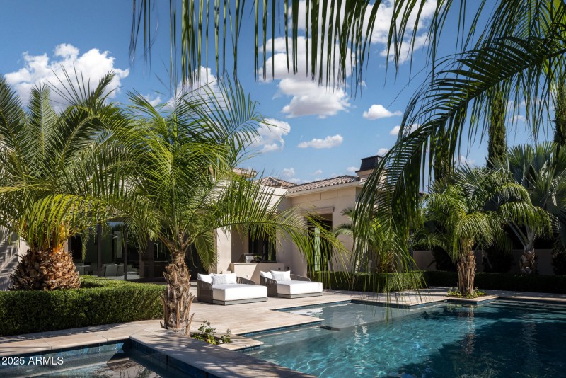 Resort Living