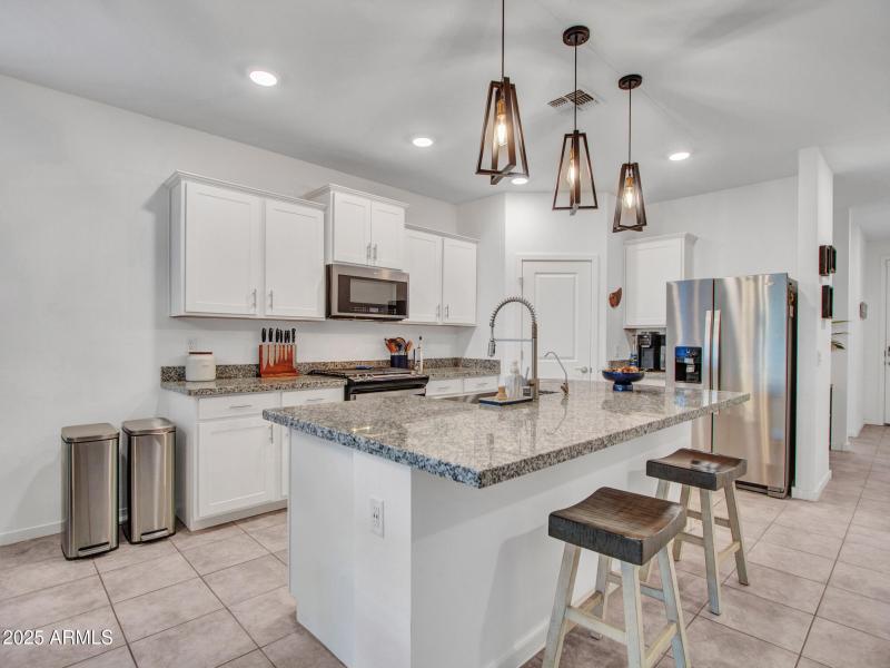 04-Kitchen-(2)