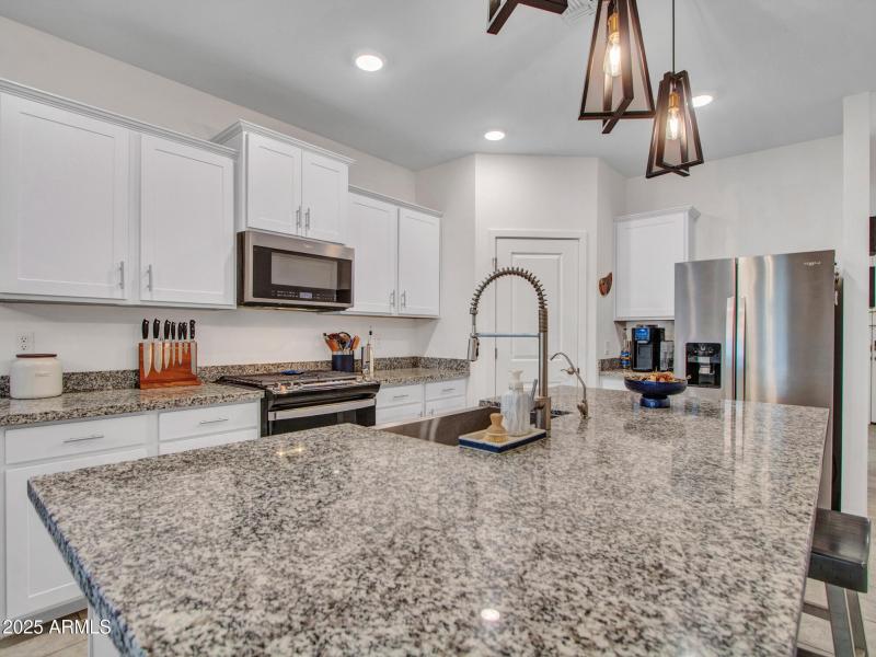 04-Kitchen-(3)