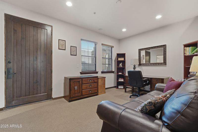 "Flex" Room or Junior Suite