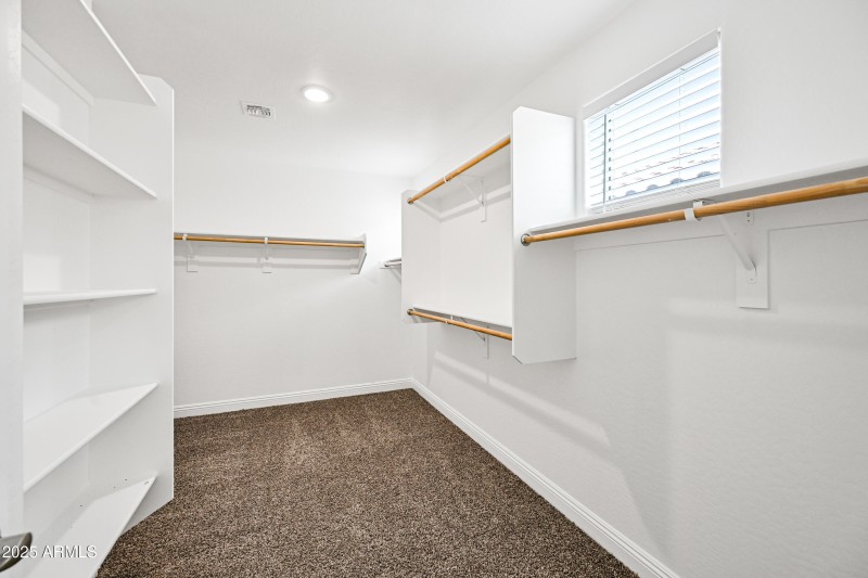 28-4831ST-ocupix-10-10-2025