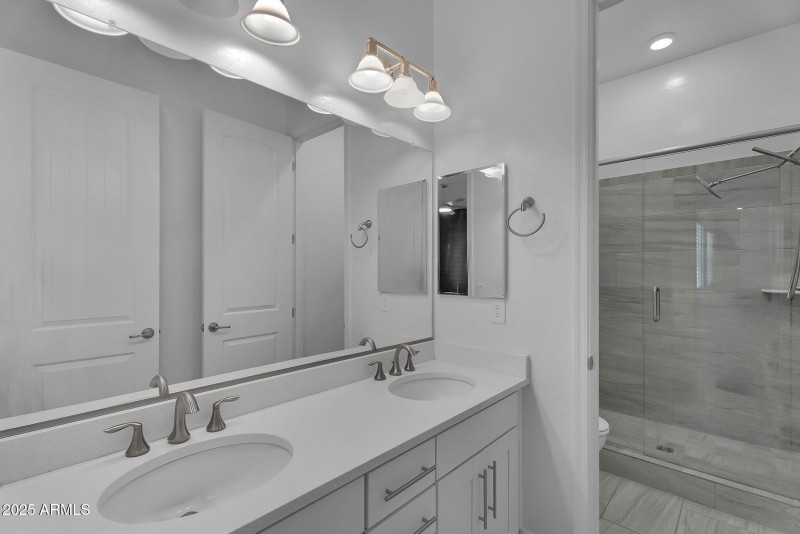 38-web-or-mls-Pinnacle-23