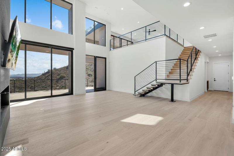 107-web-or-mls-be5ef40d-0e27-4eaa-9f91-e