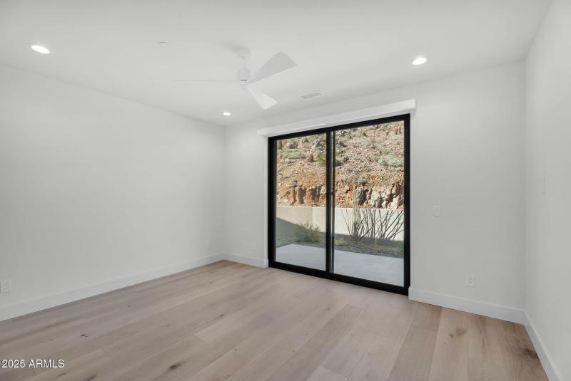 58-web-or-mls-North 39th-39