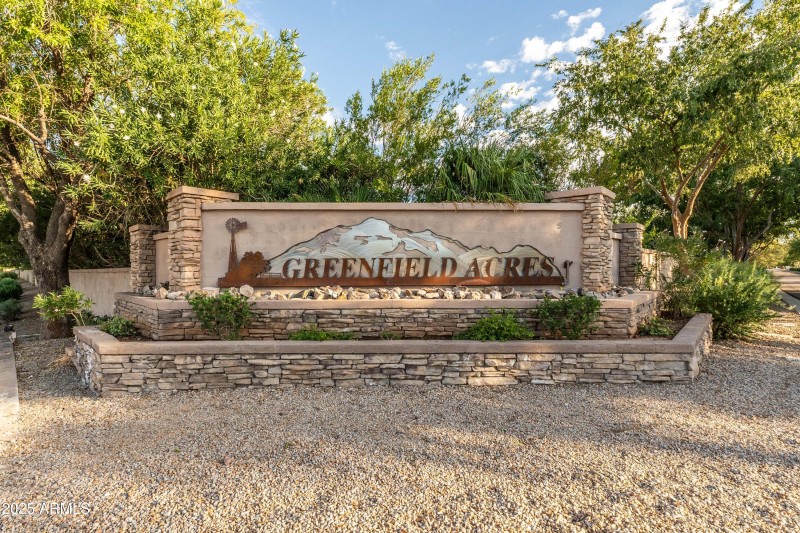 Greenfiled Acres sign