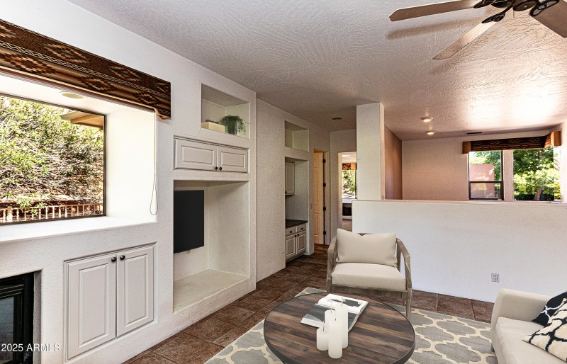 25VS Entertainment Ctr to Guest Quarters