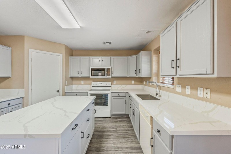 16-print-Taylor Trail-16