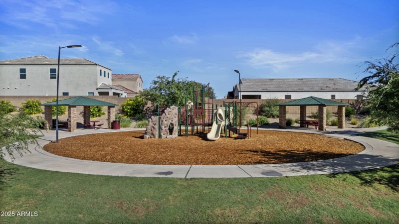 34_dji_20251014092803_0359_d