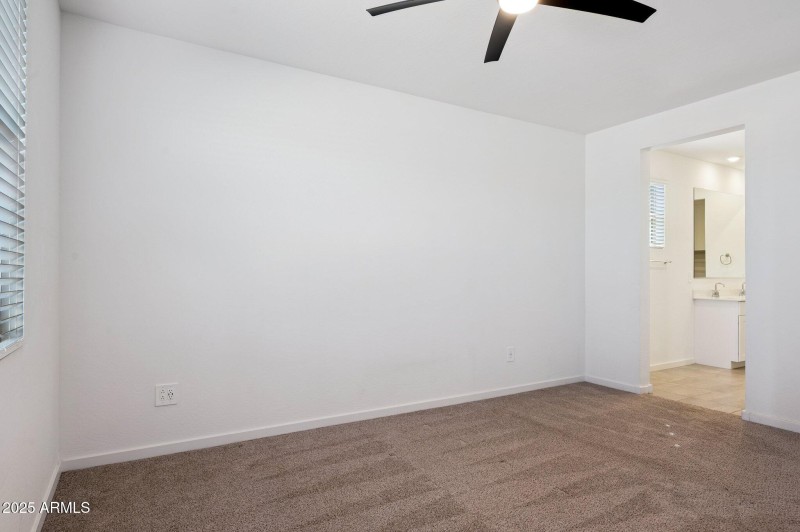 15-web-or-mls-4328-w-janie-st