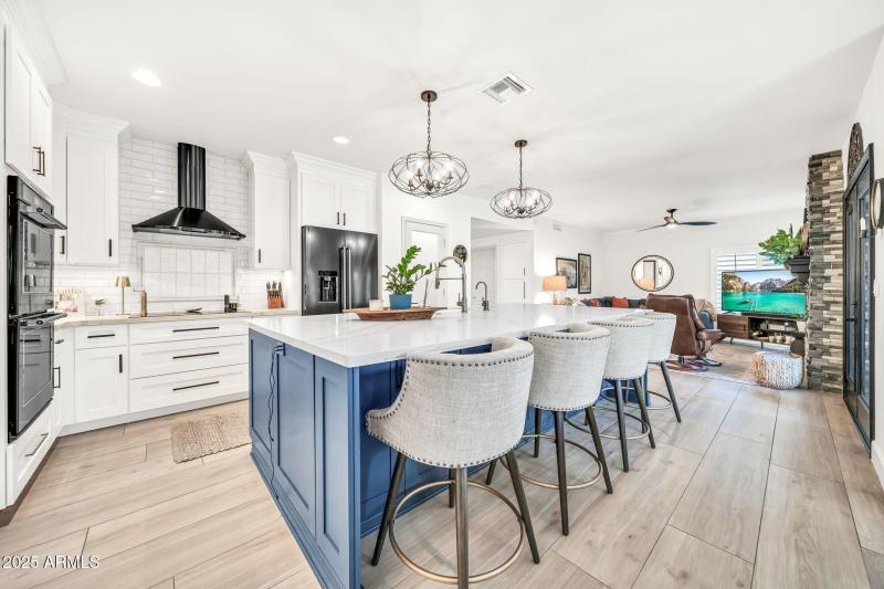 10178 E San Salvador Dr-17