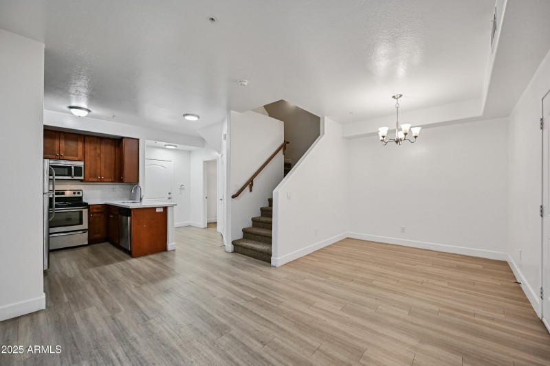 3-4608WMA1175-ocupix