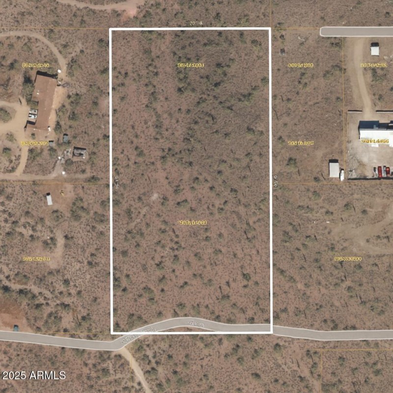 WanderAerialCloseUpChangedWhite