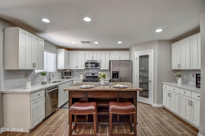 20220628155705820297000000-o