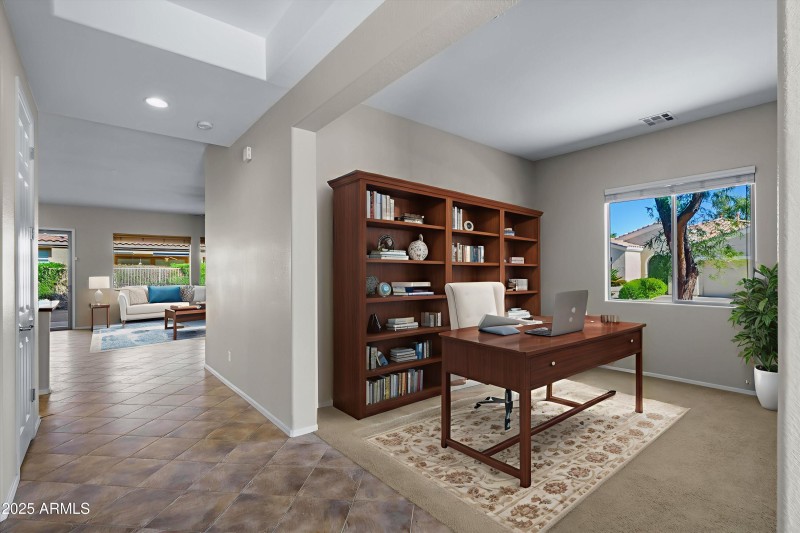 02-DSC09214 - Home Office - Standard - 0