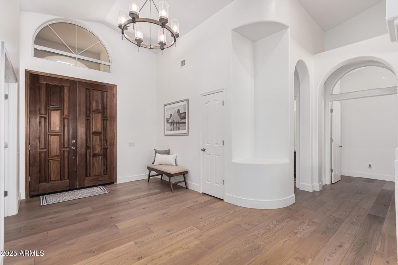 Entry | Foyer