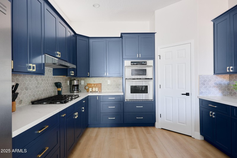 PropertyImageCo_3202EOrangeDr_WEB_21