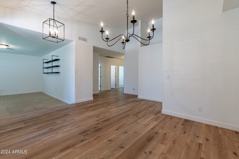 14-web-or-mls-Antiqua-14