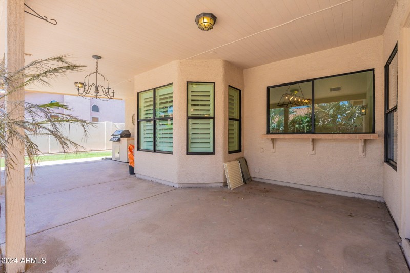 44-web-or-mls-Antiqua-44