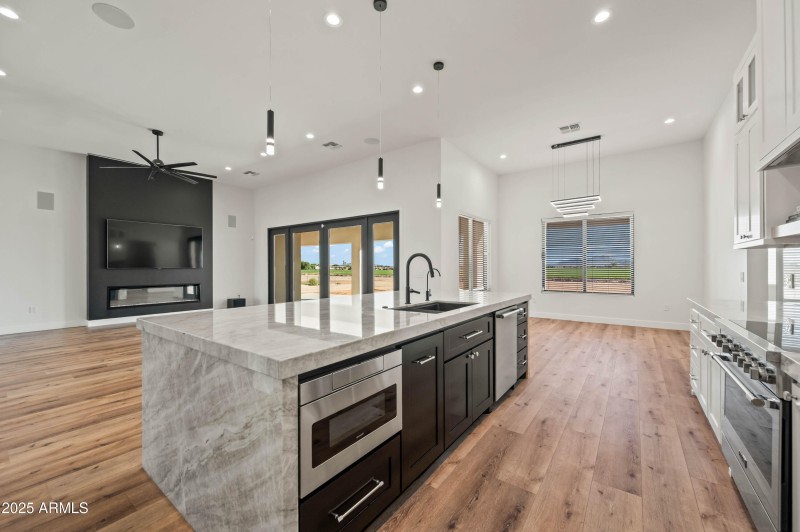 22123 W Harwell Rd Buckeye AZ 85326-48