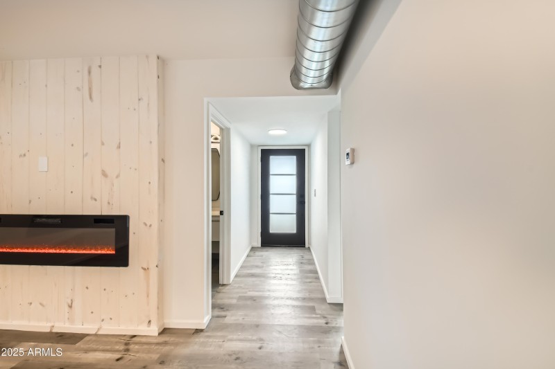 17030 E Calaveras 10 Foyer