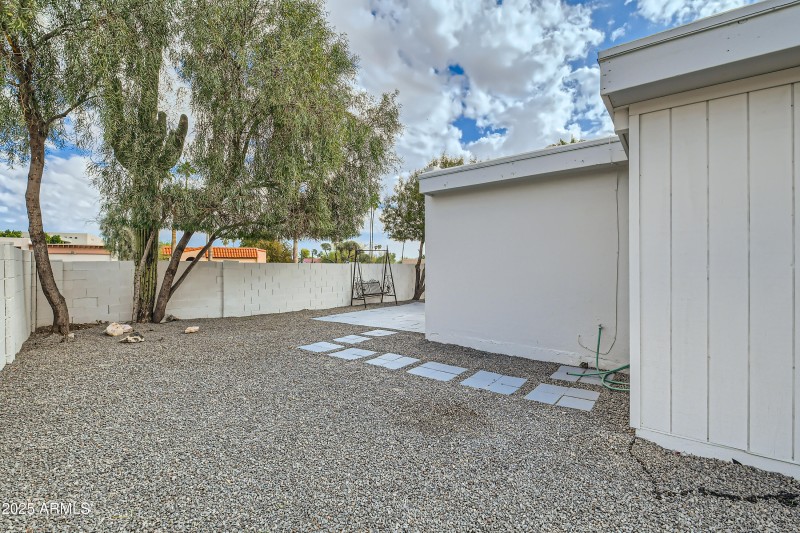 17030 E Calaveras 32 Backyard