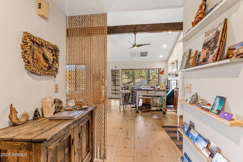 2600 Valley View Dr.114-15