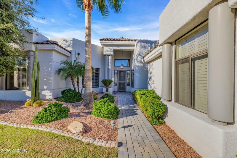 2-web-or-mls-896A1471