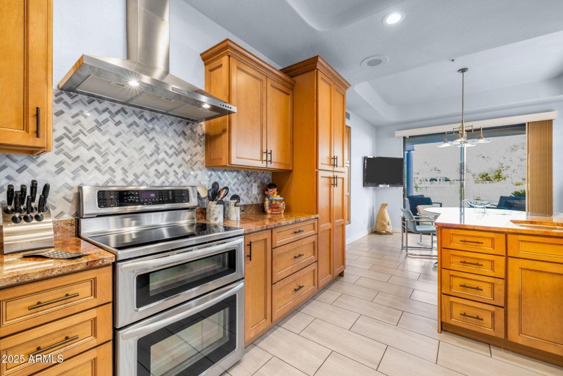 15-web-or-mls-896A0965