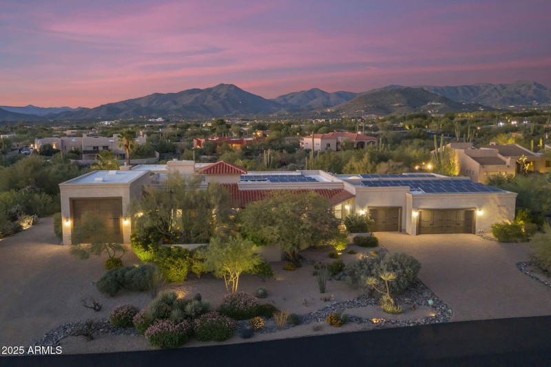 RV Garage or 6-Car Garages