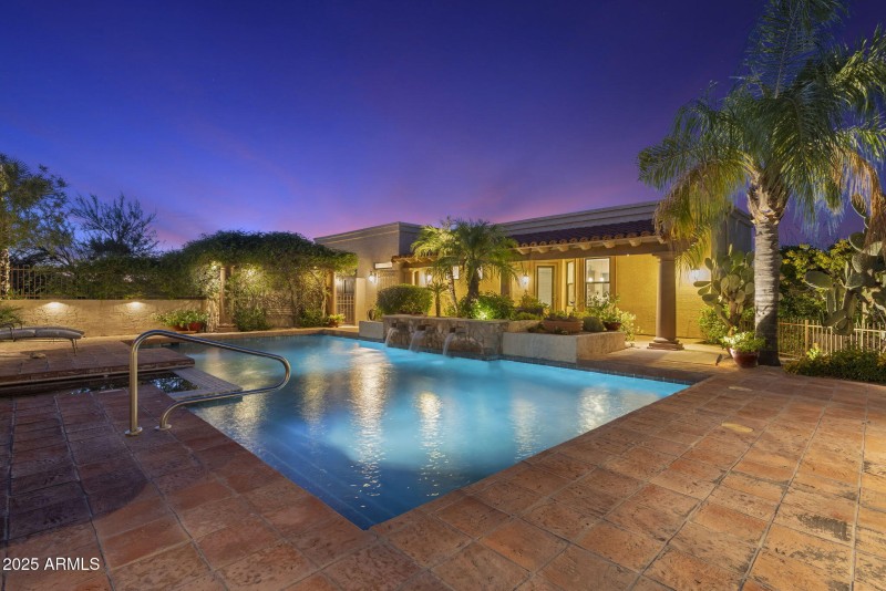 Private Acreage Retreat - WELCOME HOME!