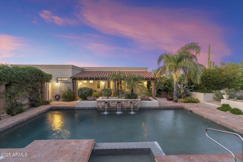 Private Acreage Retreat - WELCOME HOME!