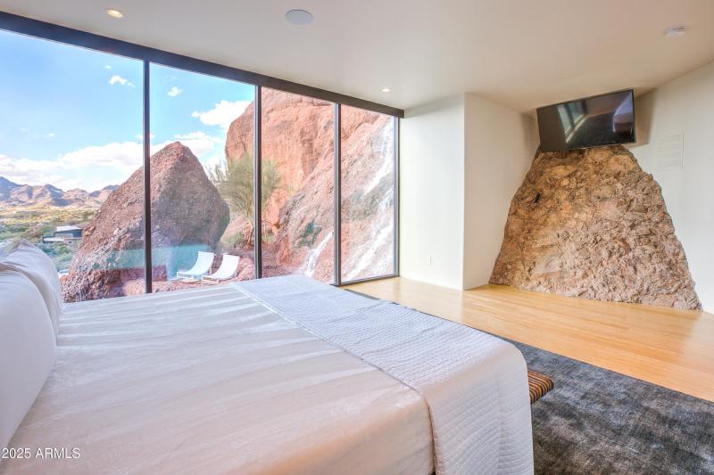 3A9A9657_58_59_60_61