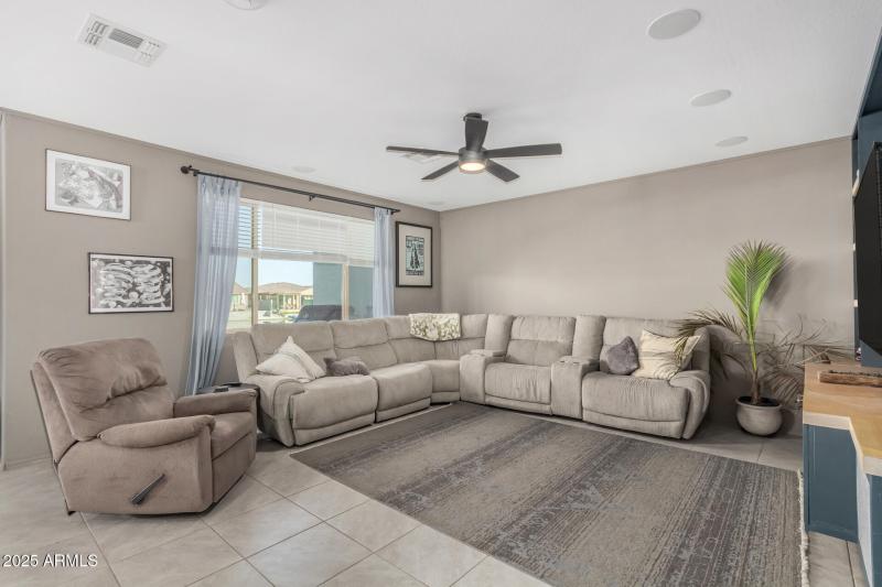 10 - Desert Fairways