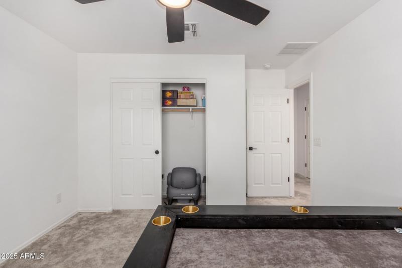 32 - Desert Fairways