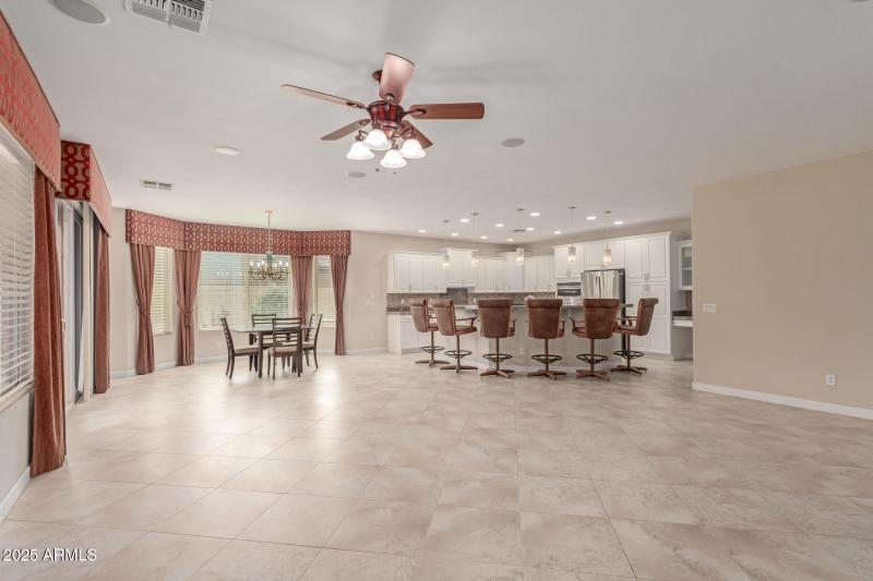 Open to DR & Kitchen