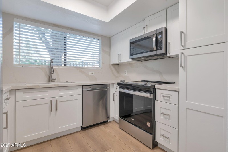 2-web-or-mls-QP-8184